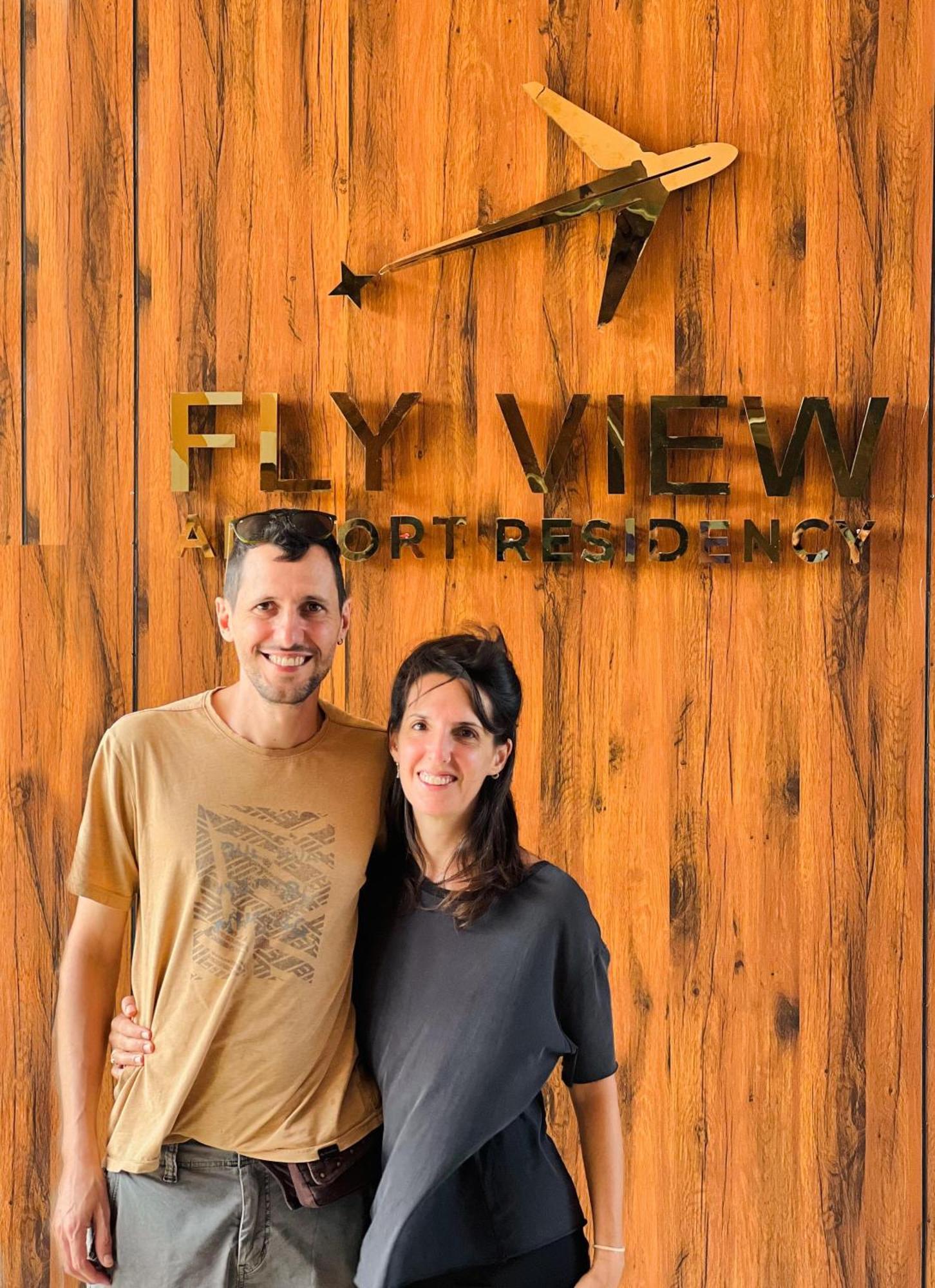 Fly View Airport Residency Hotell Nedumbassery Exteriör bild