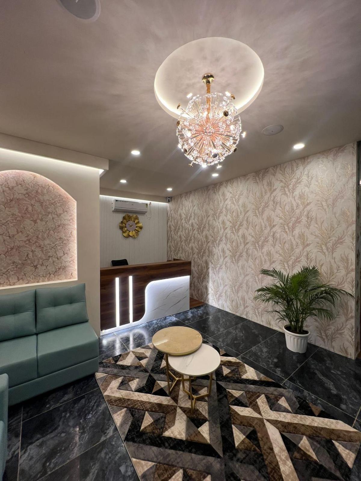 Fly View Airport Residency Hotell Nedumbassery Exteriör bild